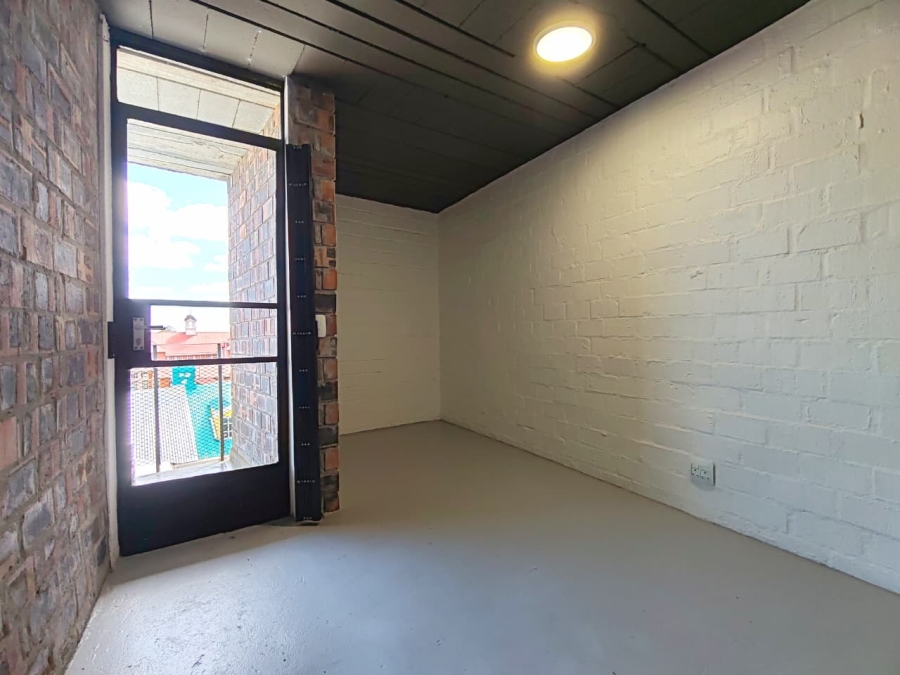 2 Bedroom Property for Sale in Salt River Western Cape